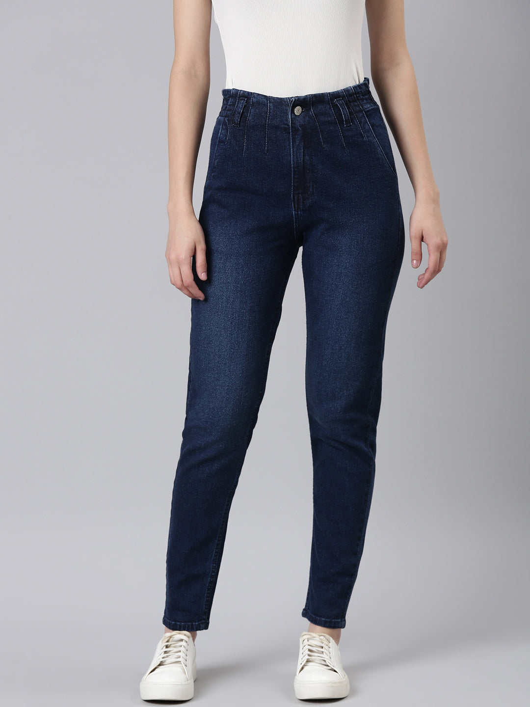 Women Blue Solid Mom Fit Denim Jeans