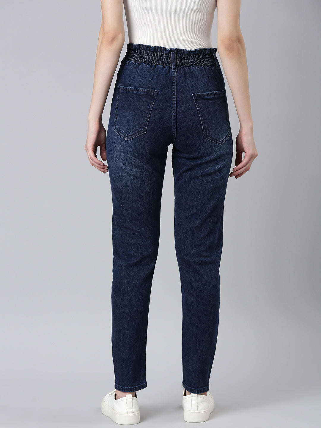 Women Blue Solid Mom Fit Denim Jeans