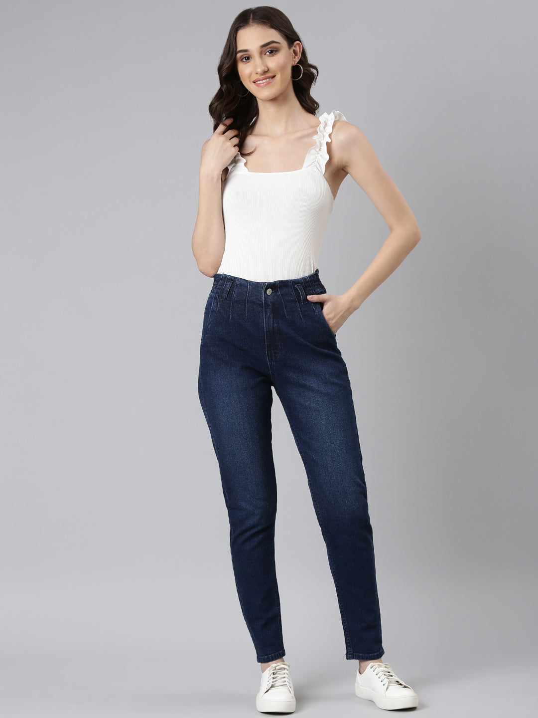 Women Blue Solid Mom Fit Denim Jeans