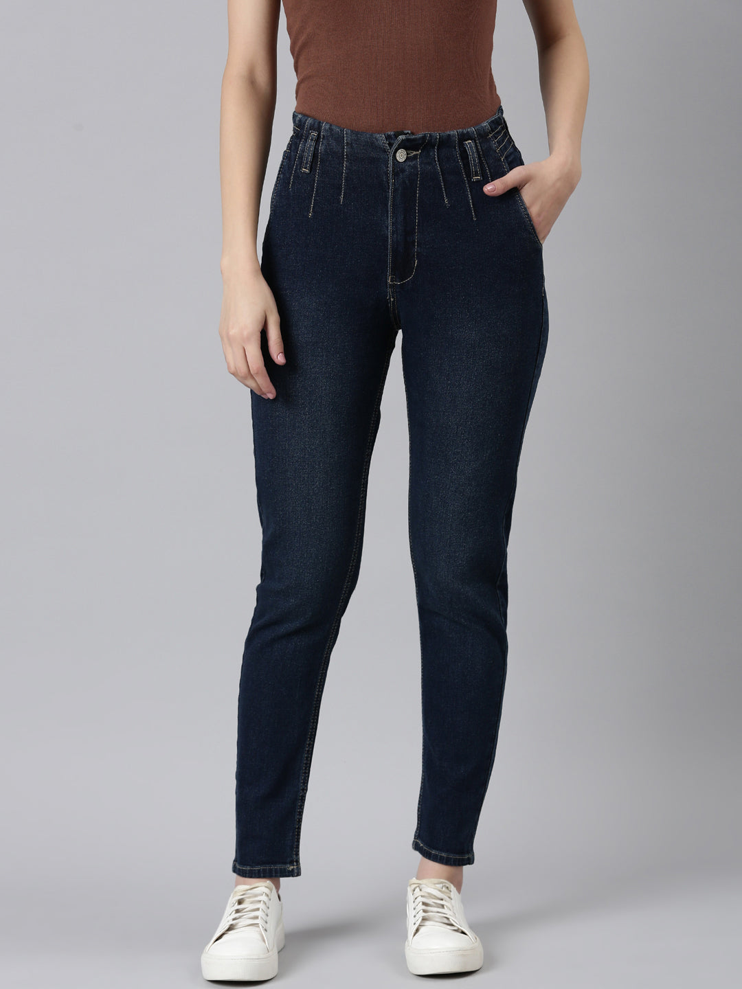 Women Blue Solid Mom Fit Denim Jeans