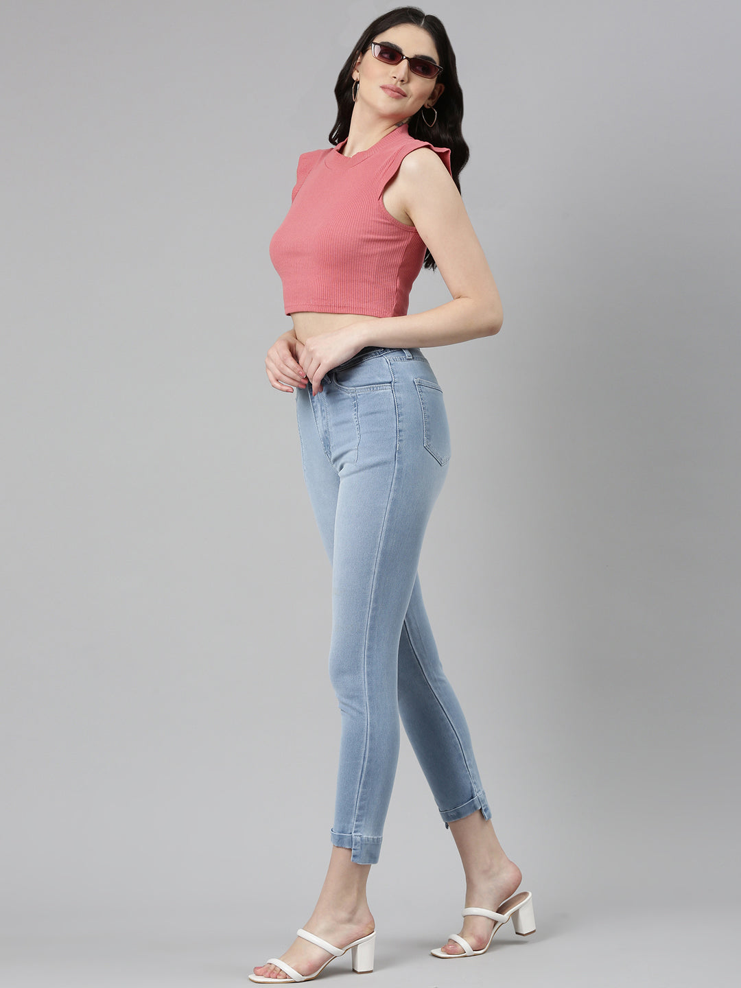 Women Blue Solid Mom Fit Denim Jeans