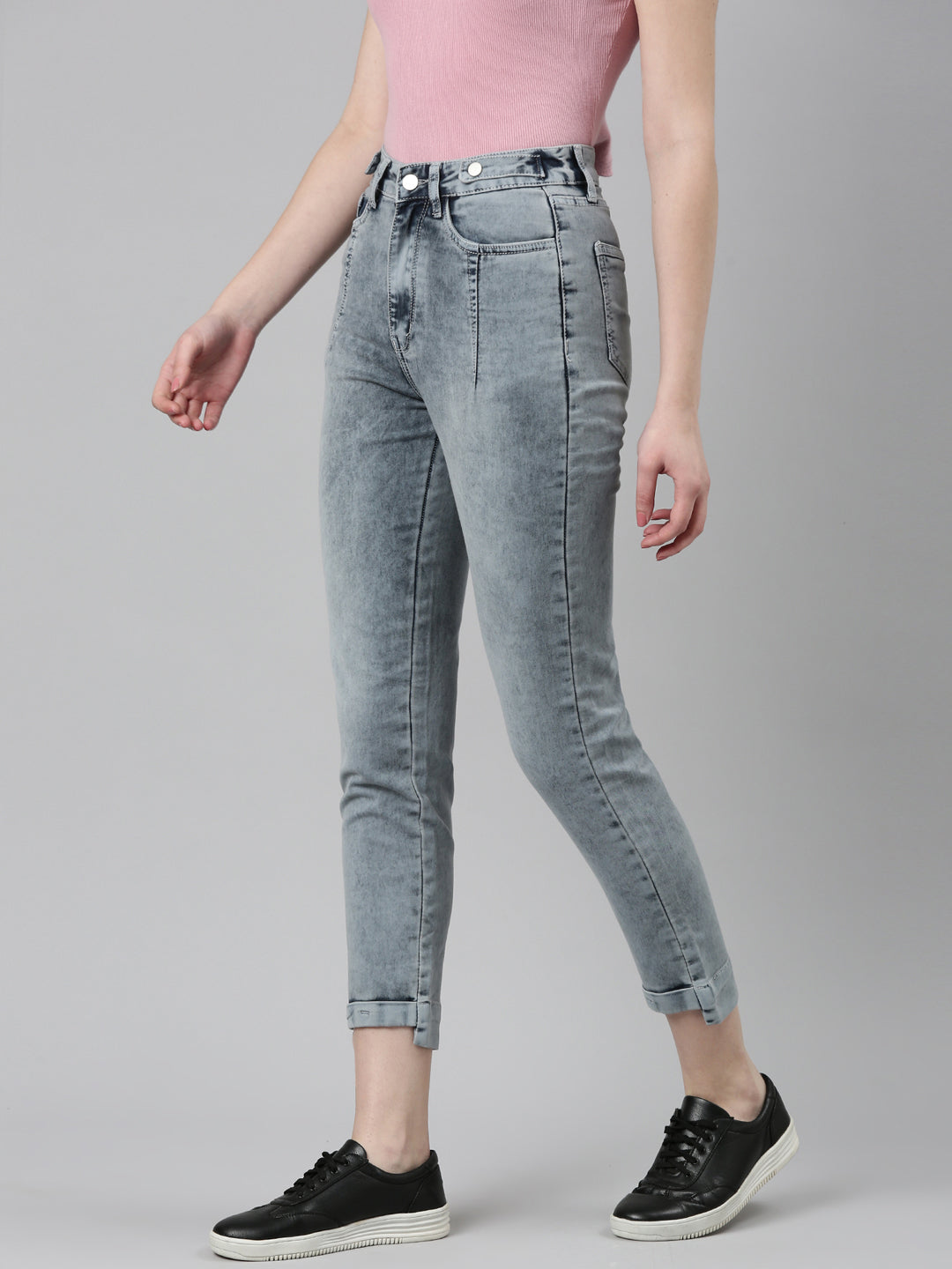 Women Grey Solid Slim Fit Denim Jeans