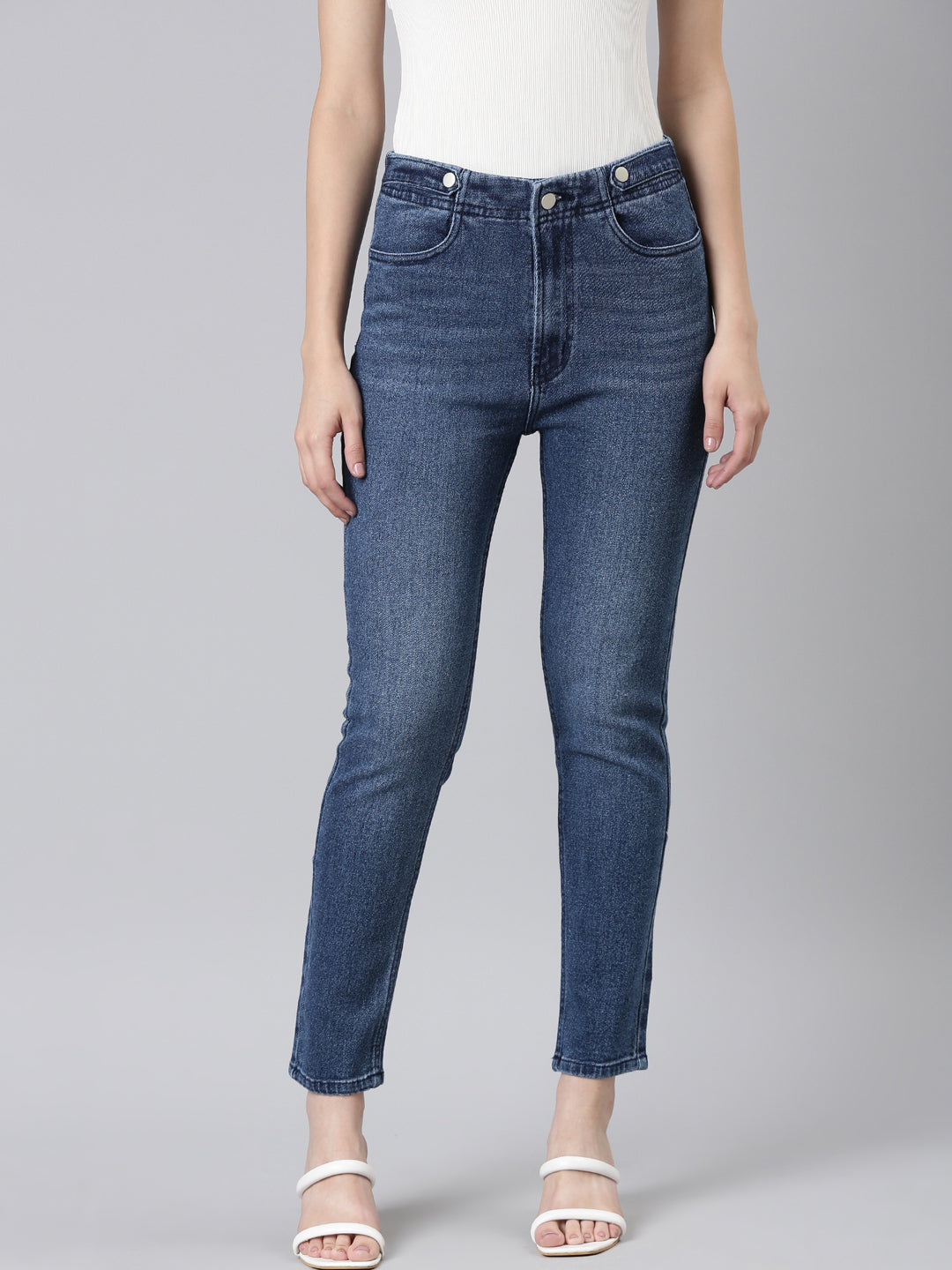 Women Blue Solid Regular Fit Denim Jeans