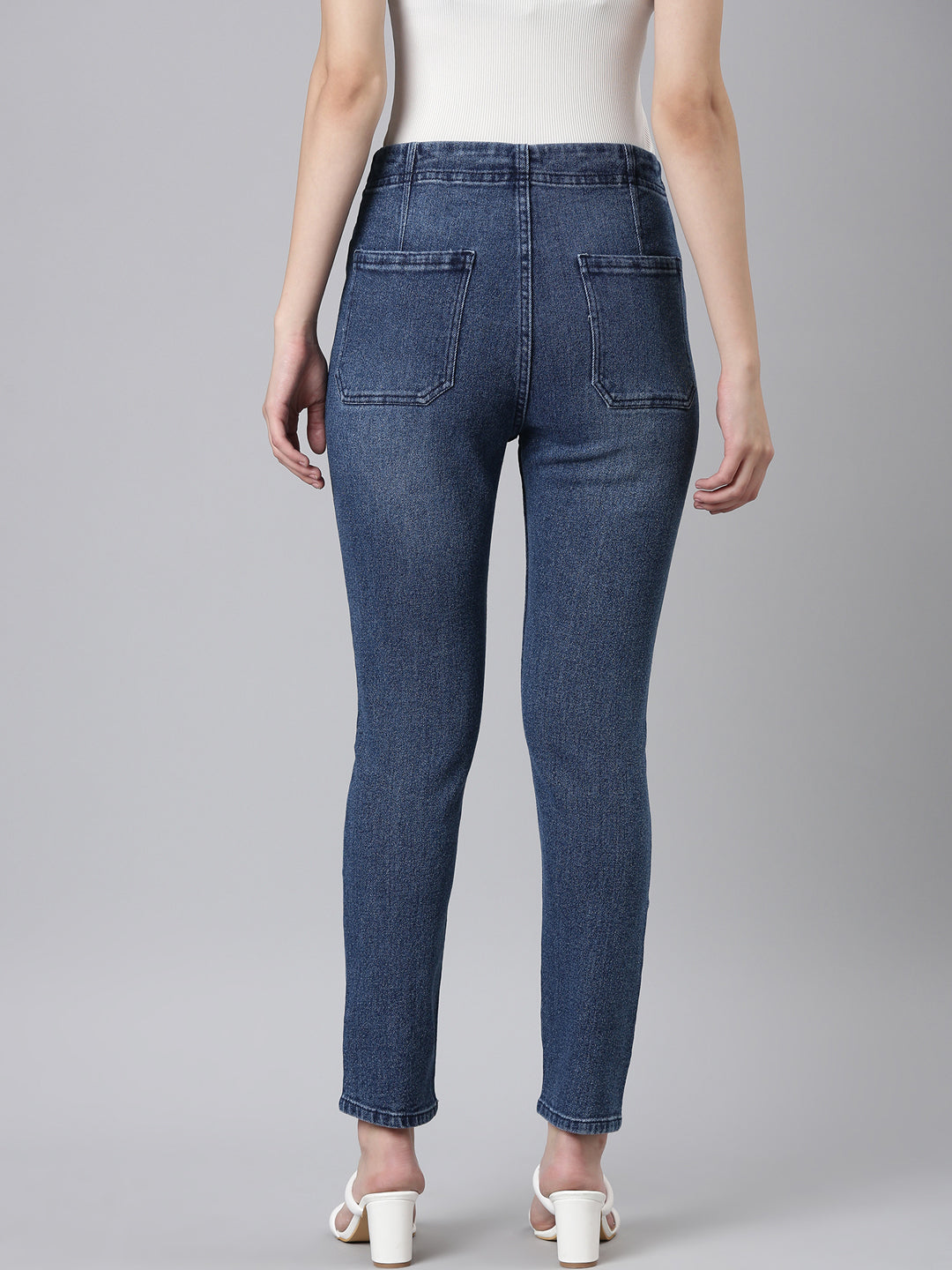 Women Blue Solid Regular Fit Denim Jeans