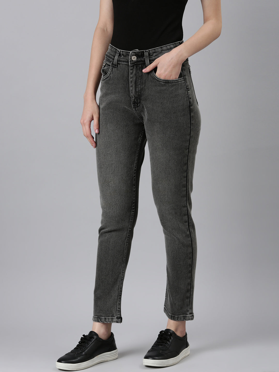 Women Grey Solid Regular Fit Denim Jeans