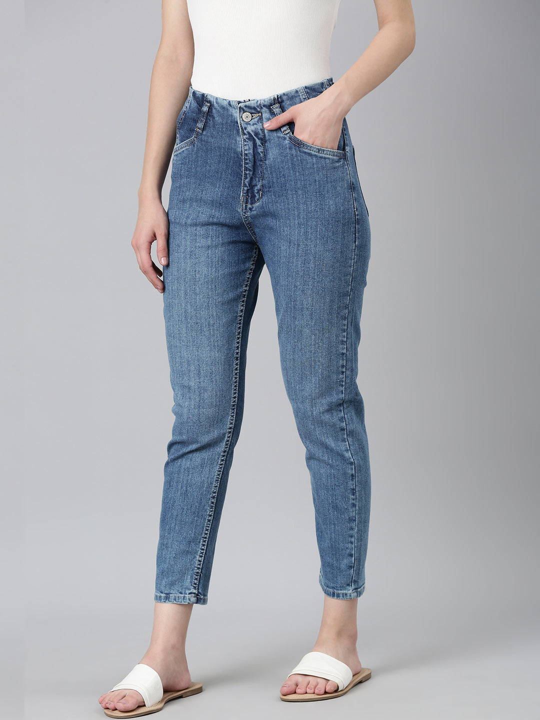 Women Blue Solid Slim Fit Denim Jeans