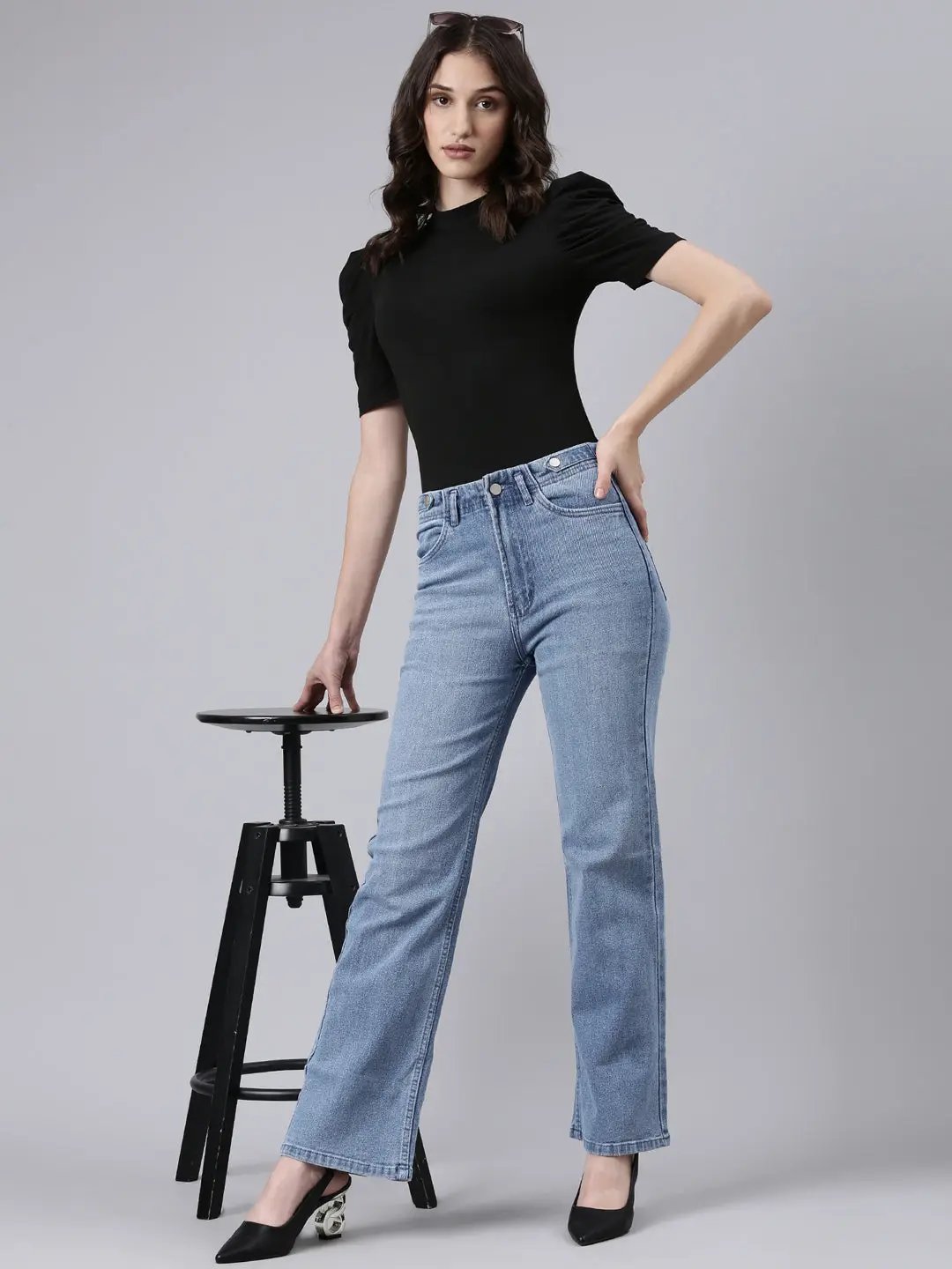 Women's Blue Solid Straight Fit Denim Jeans