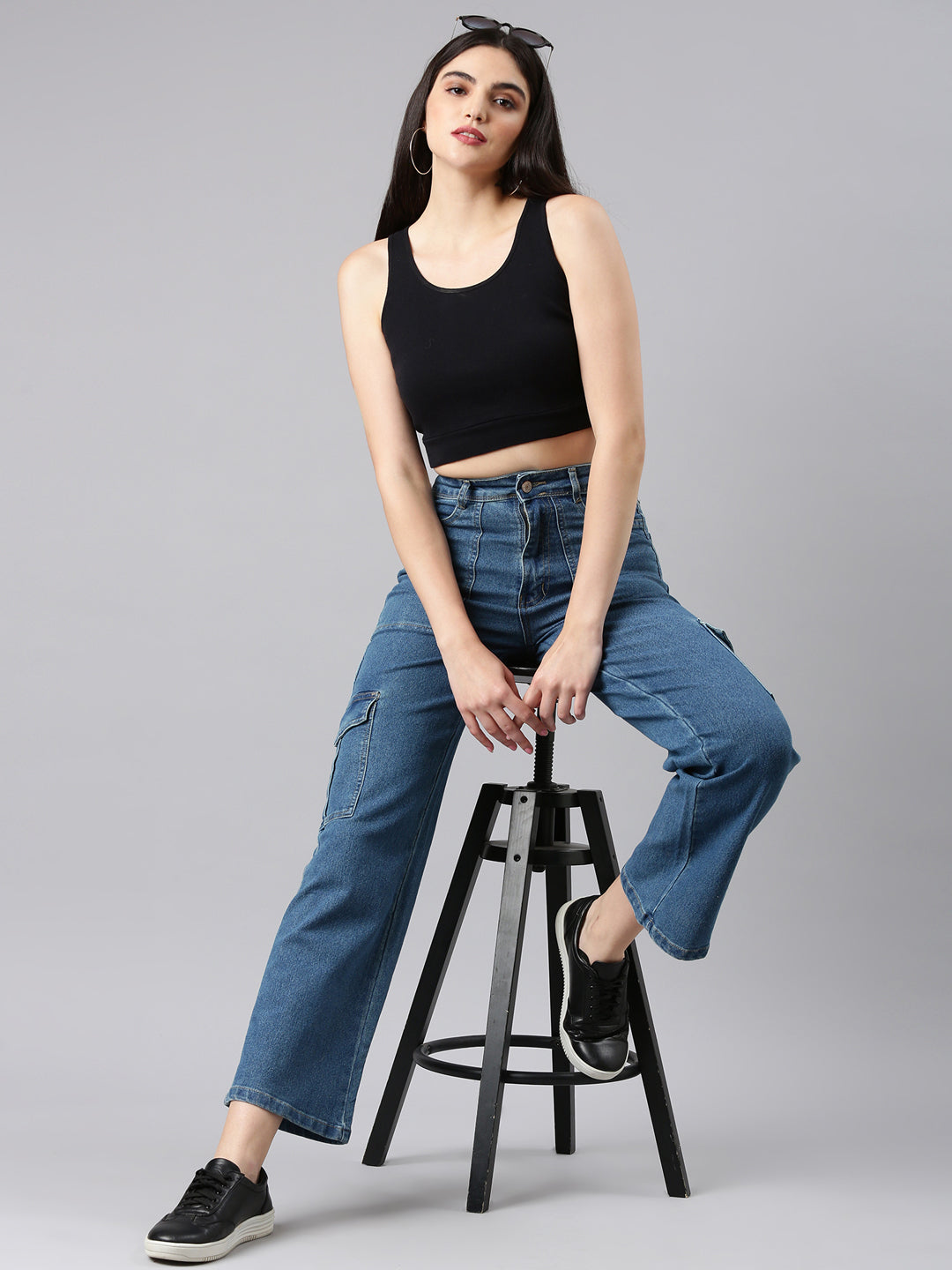 Women's Blue Mid-Rise Straight Fit Denim Jeans