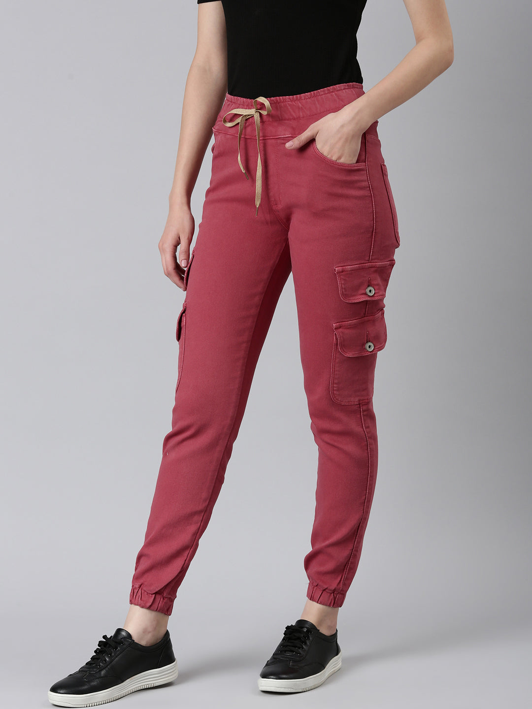 Women Mauve Solid Regular Fit Denim Jeans