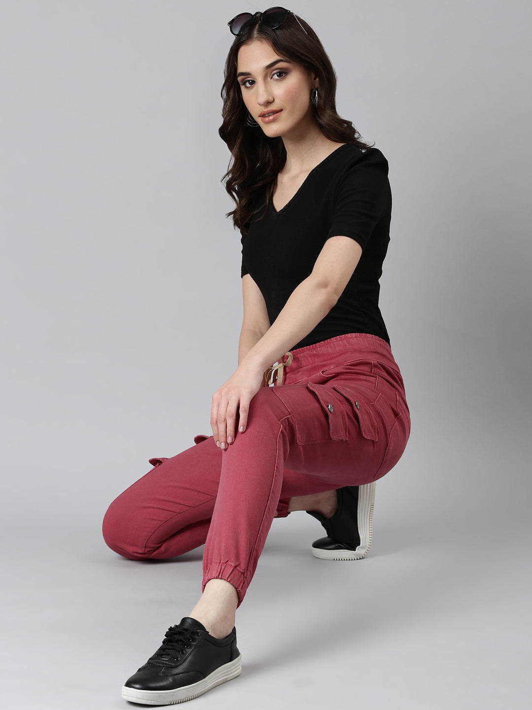 Women Mauve Solid Regular Fit Denim Jeans