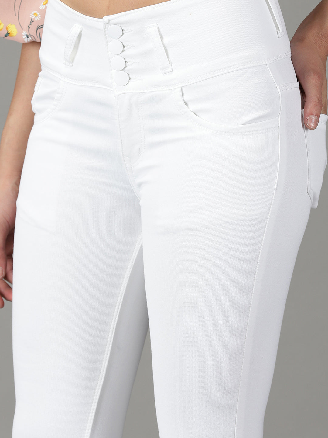 Women's White Solid Skinny Fit Denim Jeans