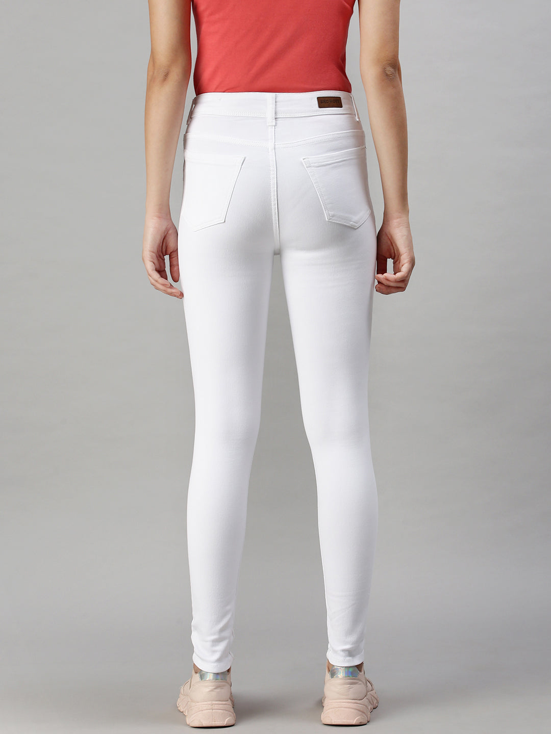 Women's White Slim Fit High-Rise Clean Look Stretchable Jeans