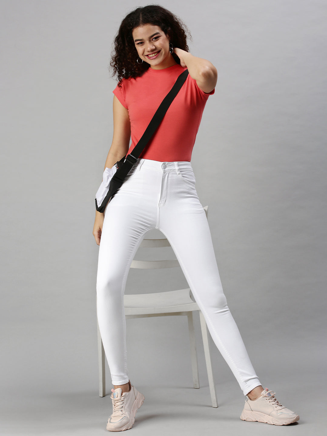 Women's White Slim Fit High-Rise Clean Look Stretchable Jeans