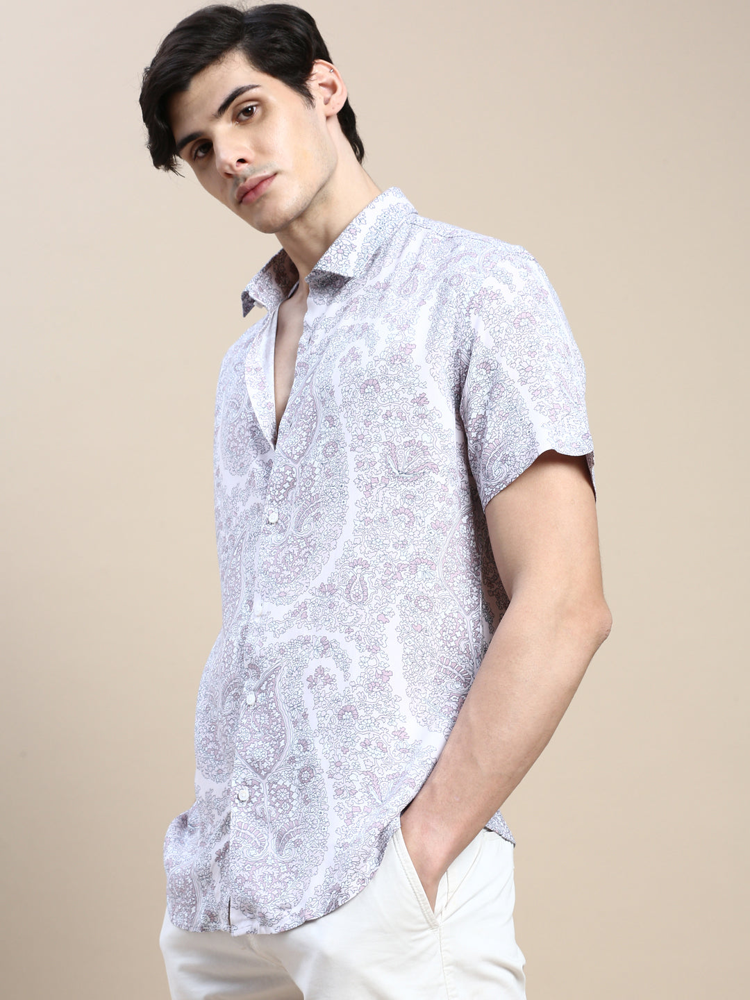 Men's Pink Standard Slim Fit Floral Printed Cotton Casual Shirt