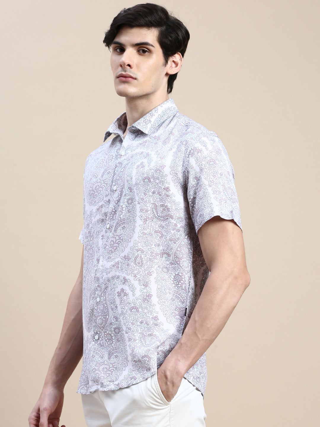 Men's Pink Standard Slim Fit Floral Printed Cotton Casual Shirt