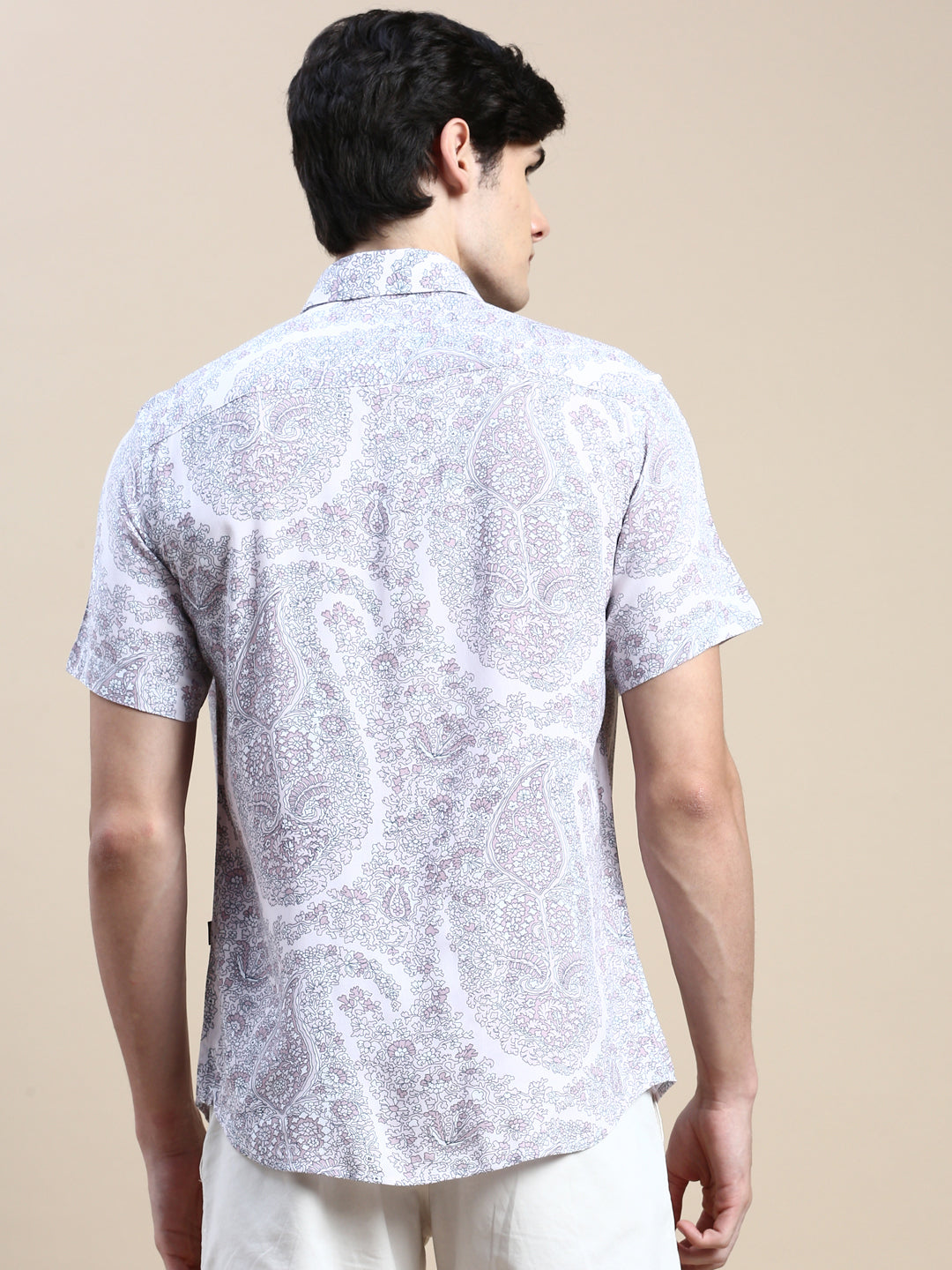 Men's Pink Standard Slim Fit Floral Printed Cotton Casual Shirt