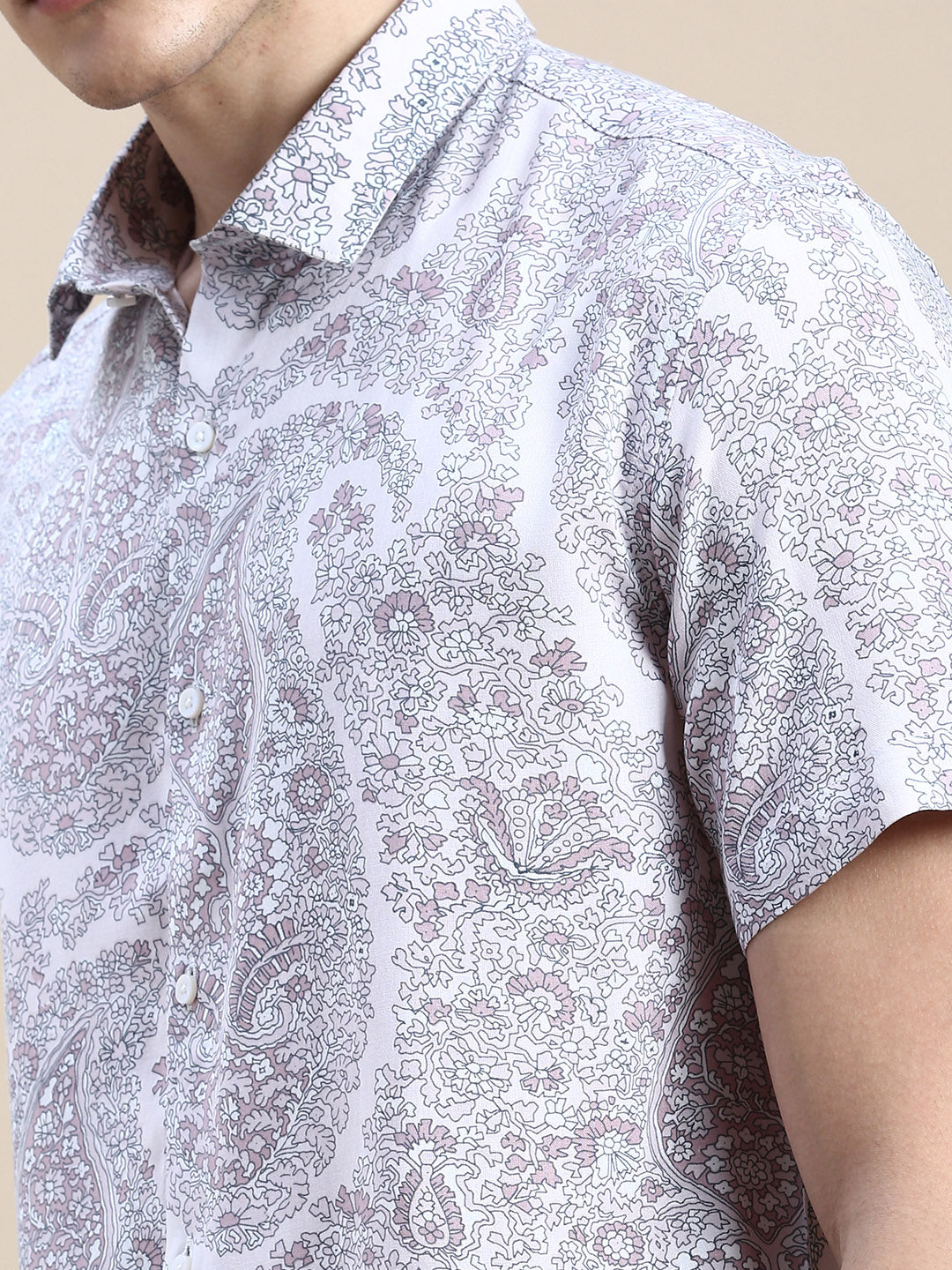 Men's Pink Standard Slim Fit Floral Printed Cotton Casual Shirt