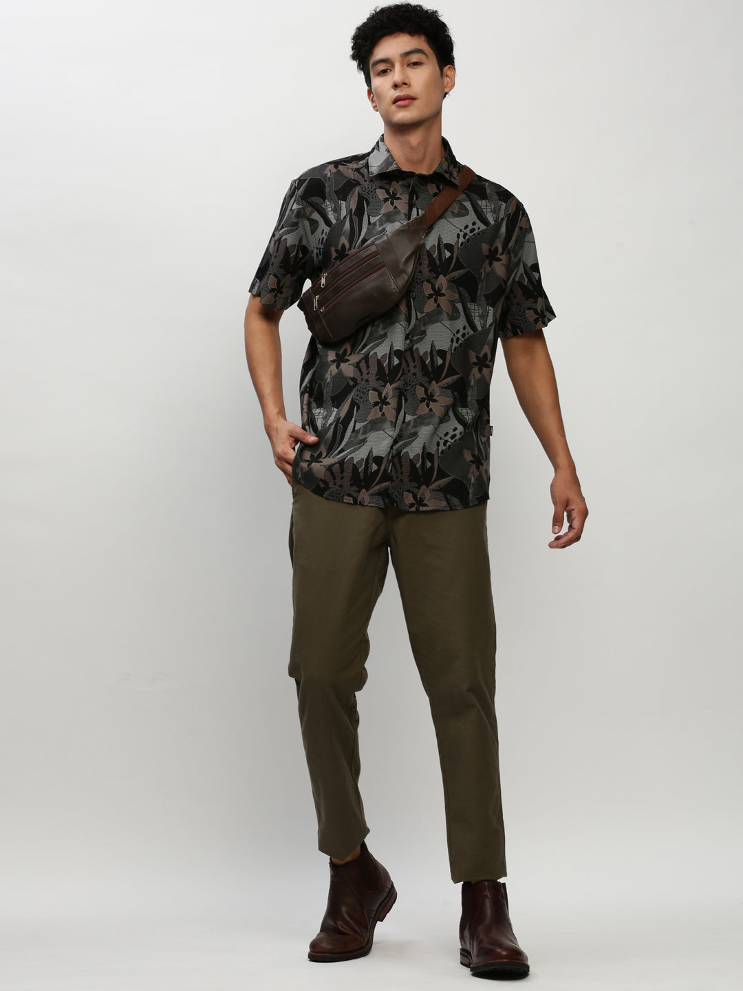 Men's Black Premium Slim Fit Floral Printed Twill Weave Cotton Casual Shirt