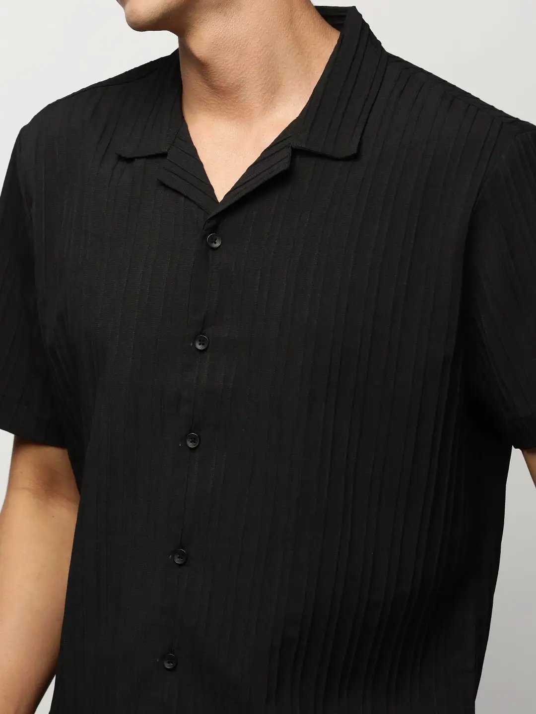 Men's Black Striped Shirt