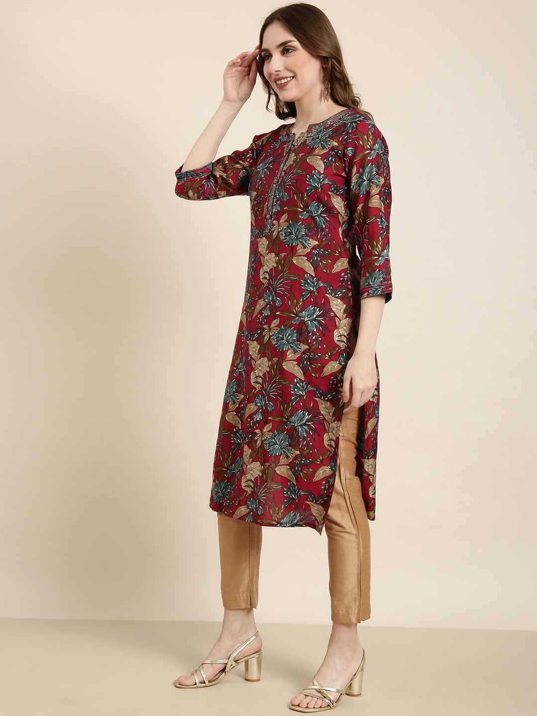 Women Straight Maroon Floral Kurta