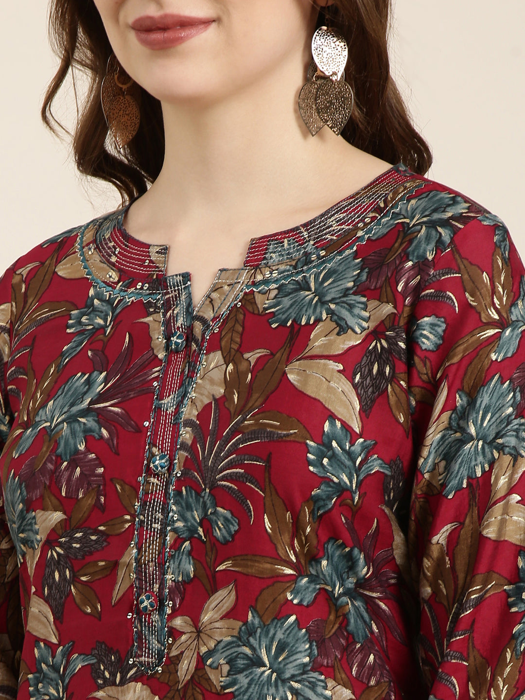 Women Straight Maroon Floral Kurta