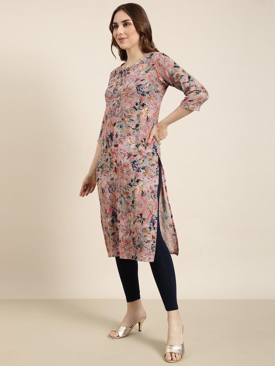 Women Straight Pink Floral Kurta