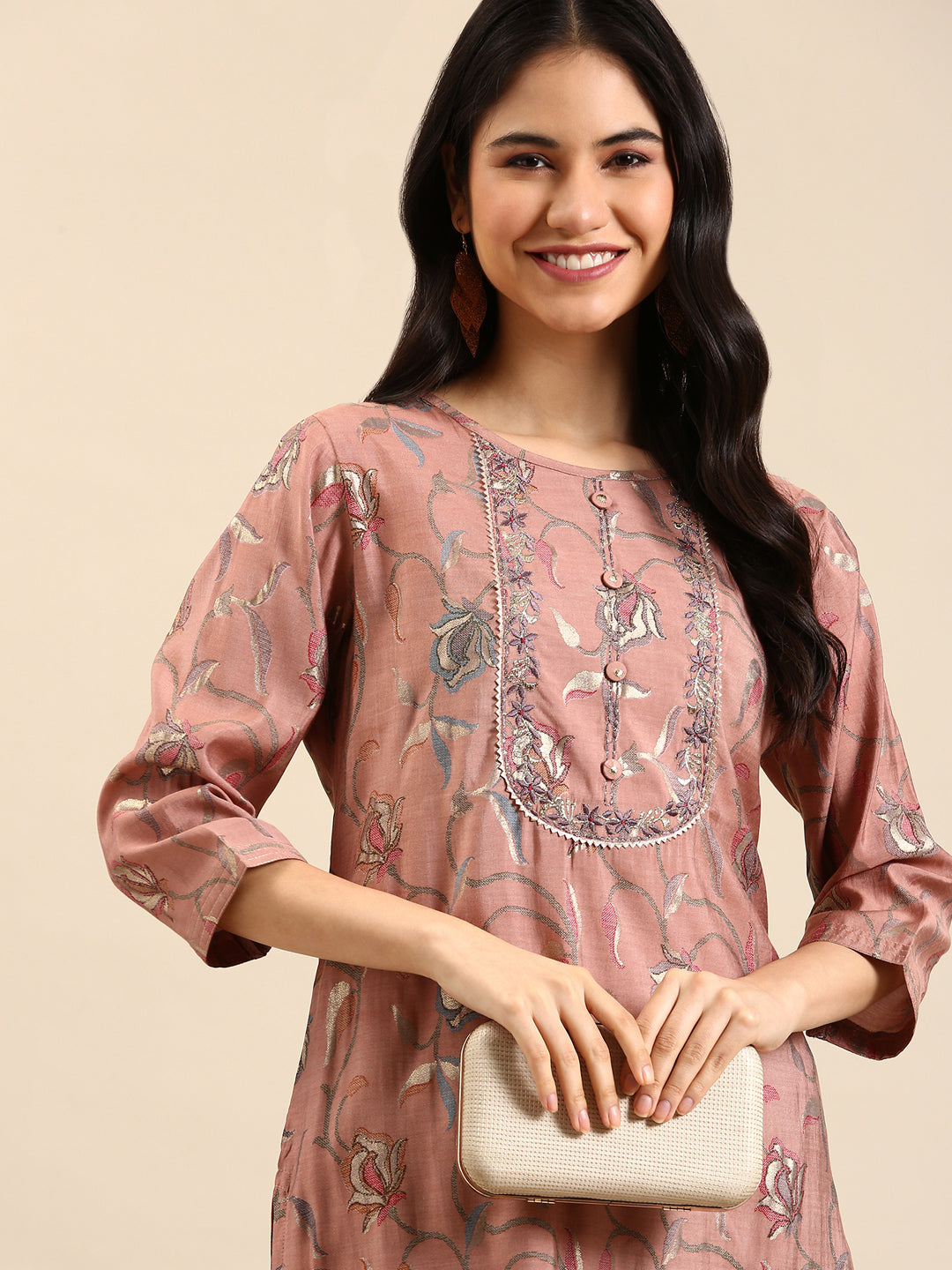 Women's Mauve Floral Printed Thread Work Round Neck Straight Kurta
