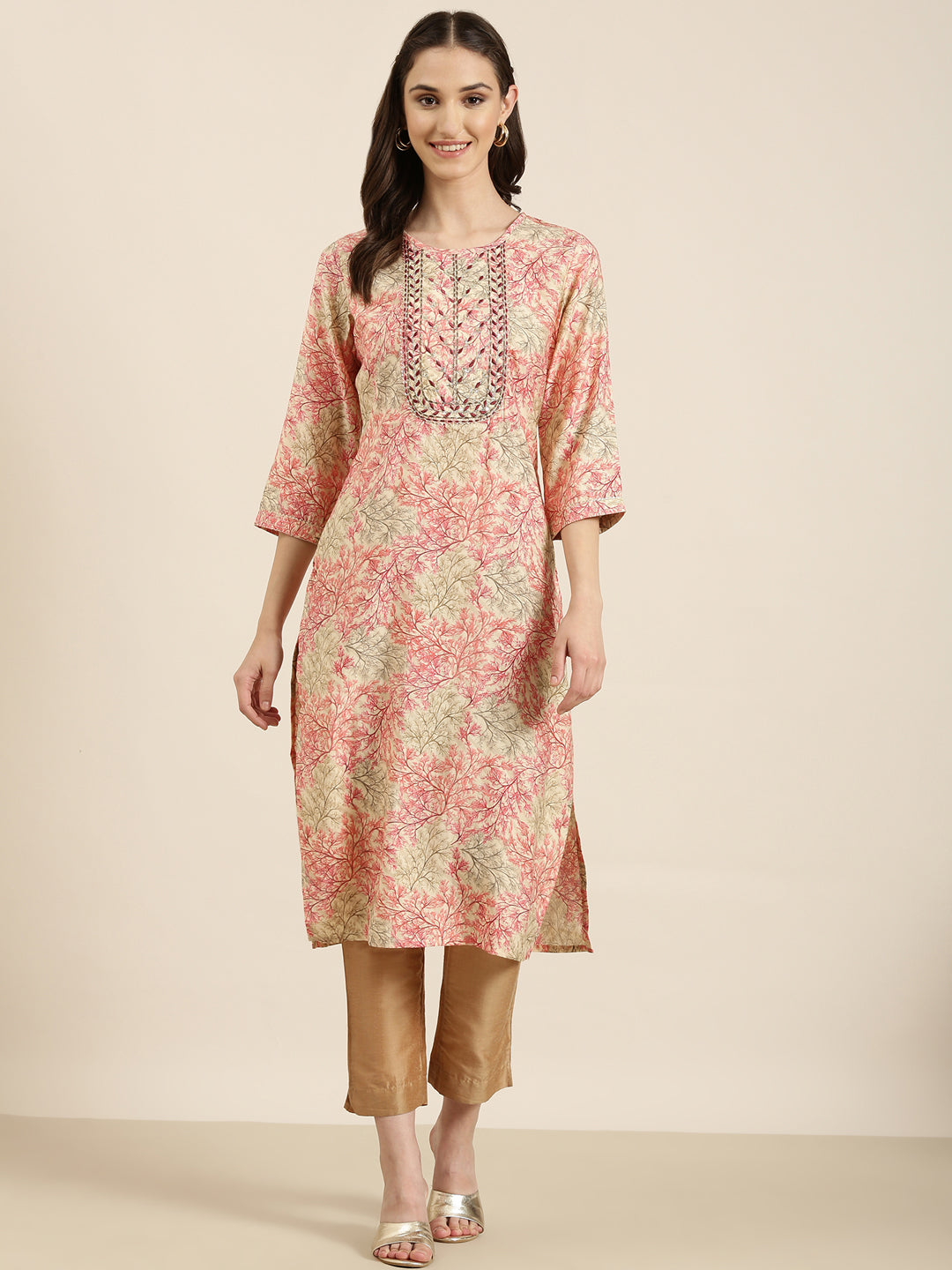 Women Cream Floral Straight Kurta