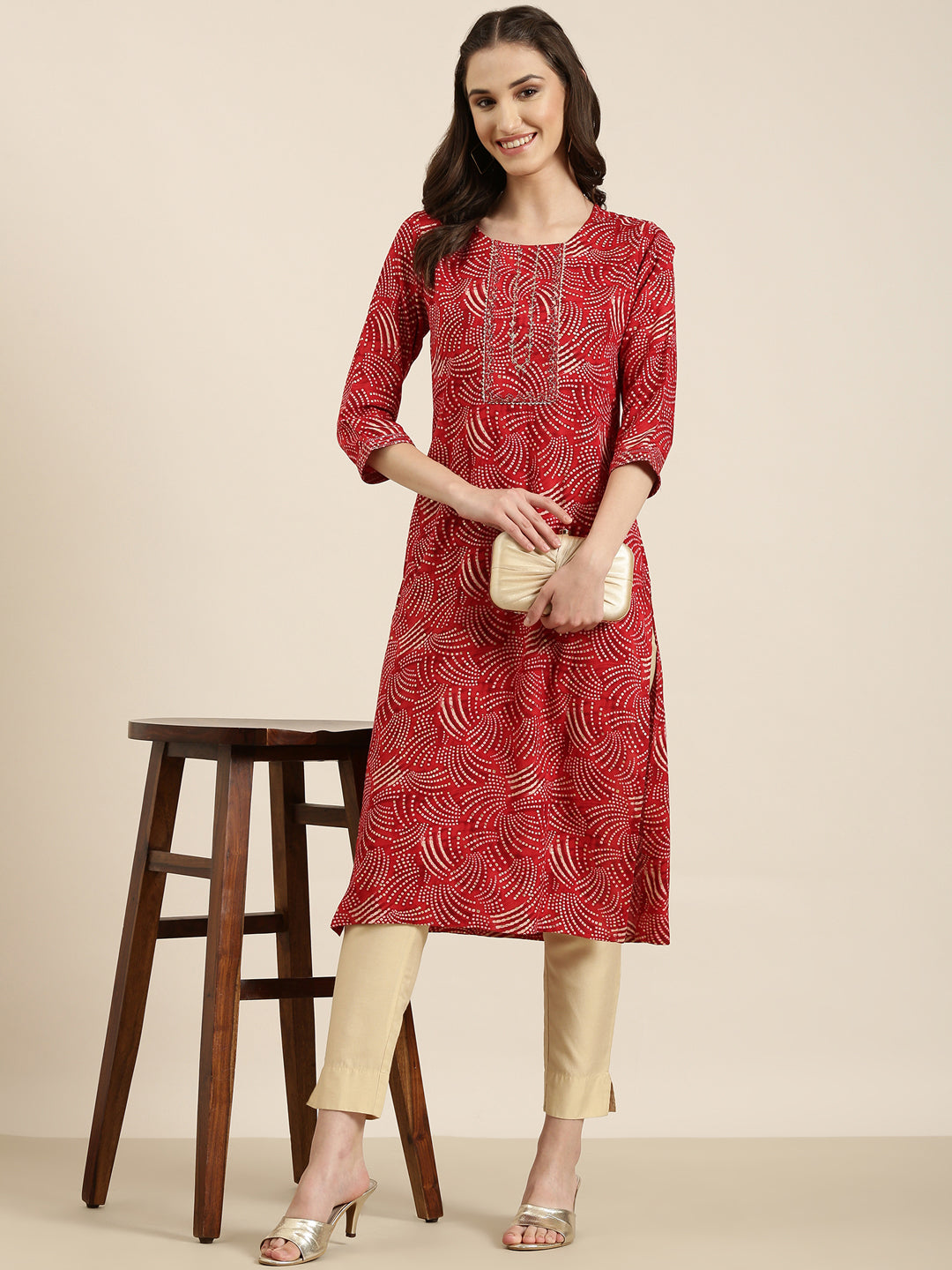 Women Red Printed Straight Kurta