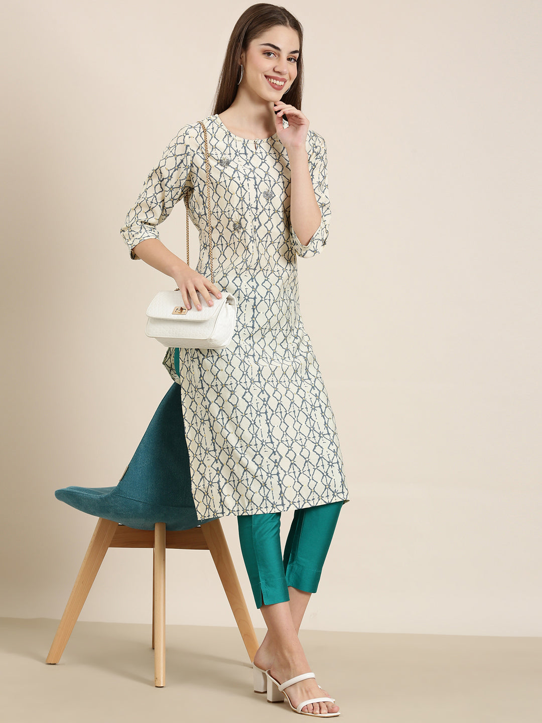 Women's Cream Geometrical Straight Kurta