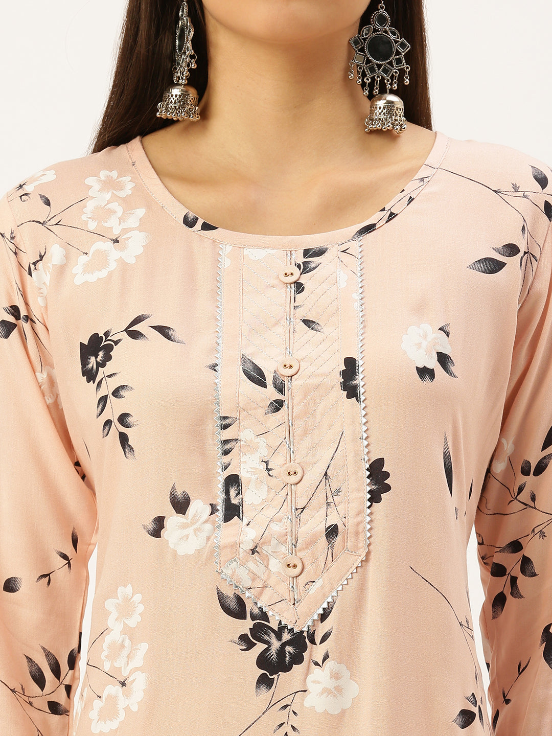 Women's Peach Printed Straight Kurtas