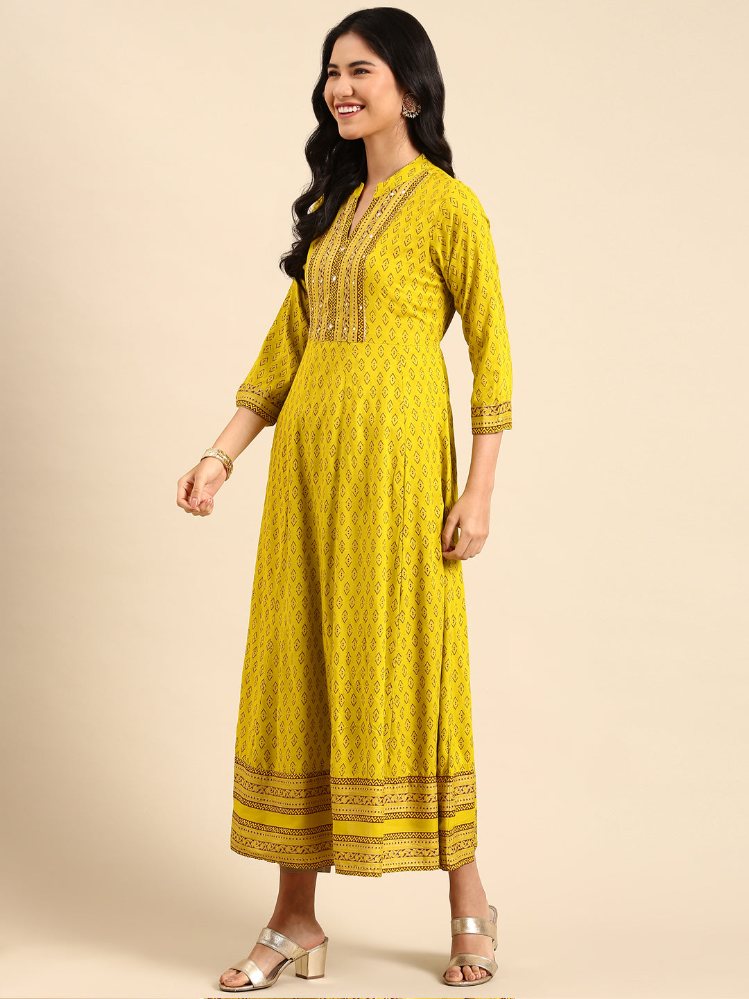 Women's Lime Green Embroidered Straight Kurta