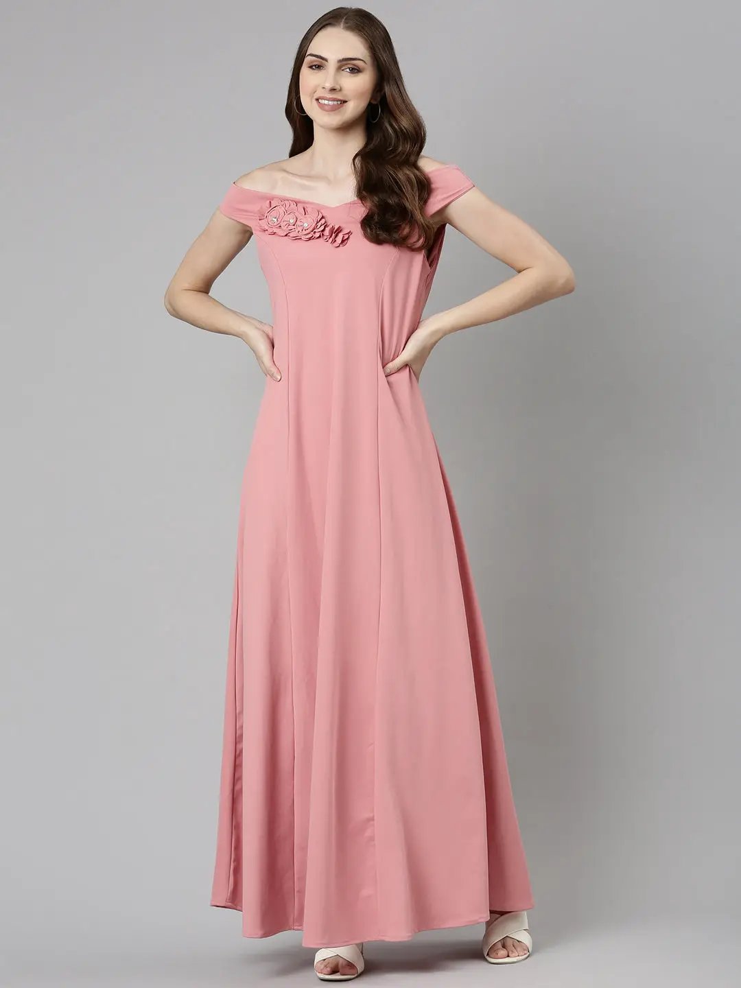 Women's Pink Solid Bodycon Dress