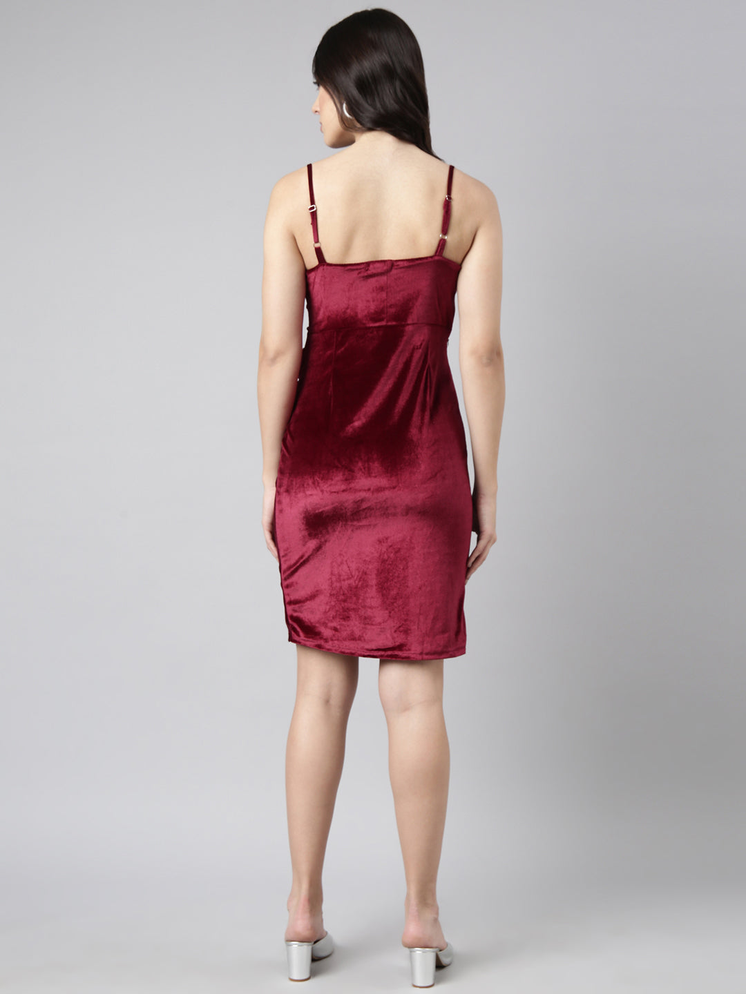 Women Maroon Solid Bodycon Dress