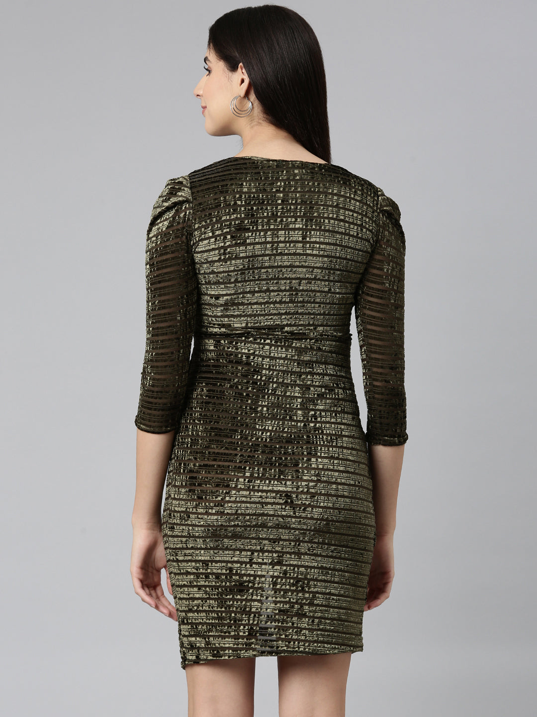 Women Olive Solid Sheath Dress