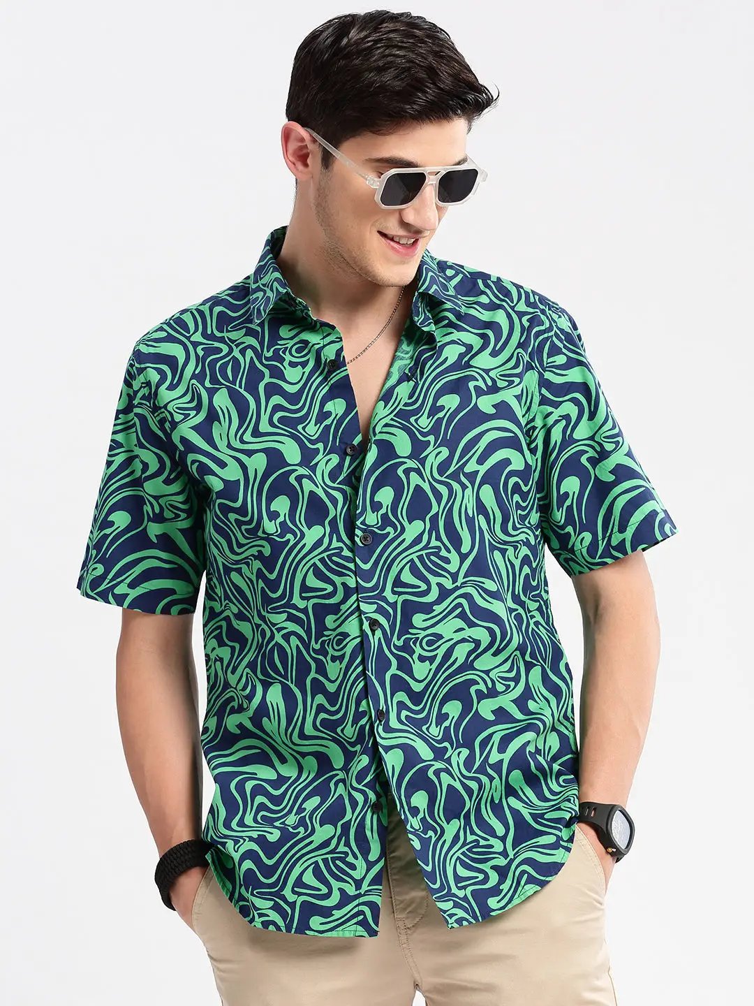 Men's Green Standard Slim Fit Abstract Printed Cotton Shirt
