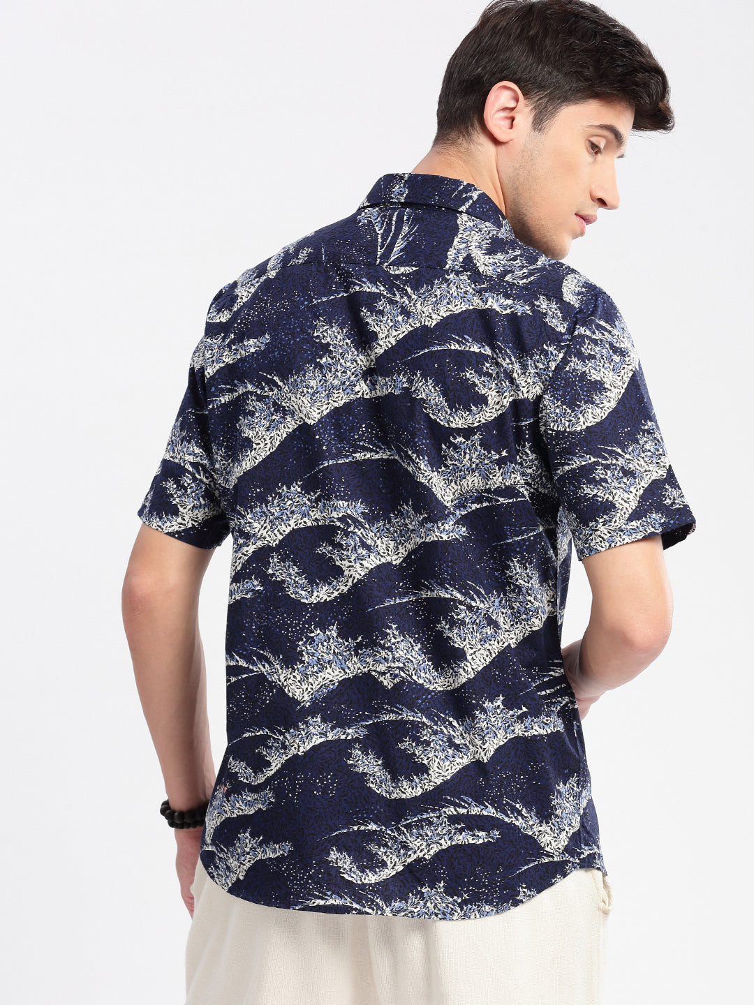 Men's Navy Blue Standard Slim Fit Printed Cotton Casual Shirt
