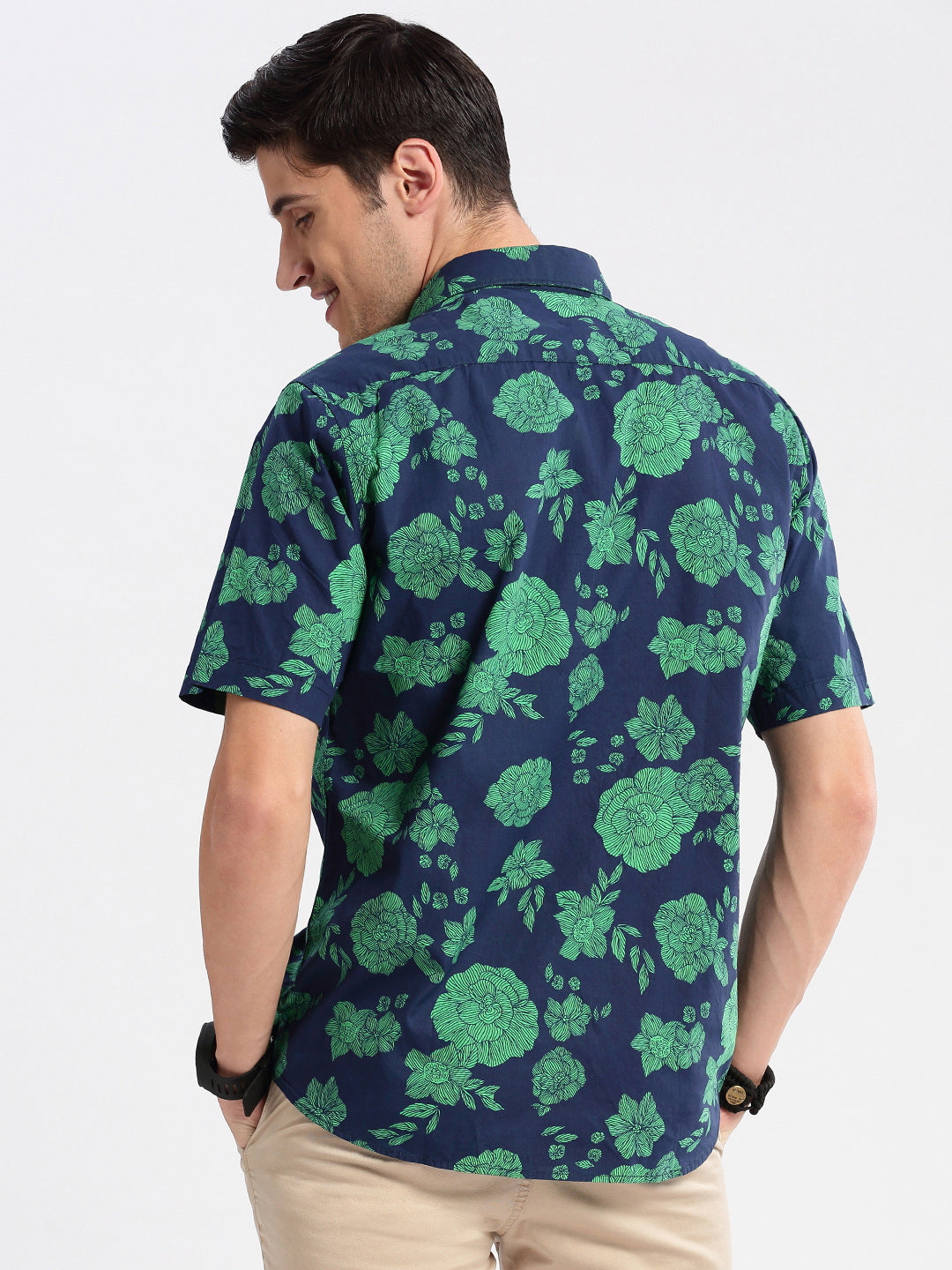 Men's Navy Blue Standard Slim Fit Floral Printed Cotton Casual Shirt