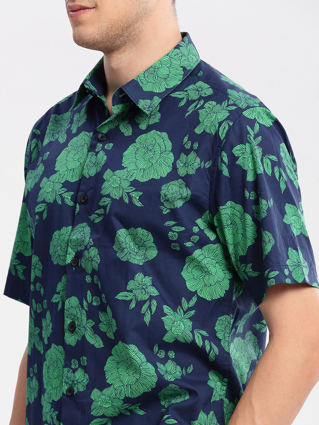 Men's Navy Blue Standard Slim Fit Floral Printed Cotton Casual Shirt