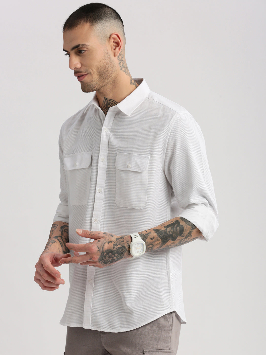 Men's Spread Collar Solid White Casual Shirt