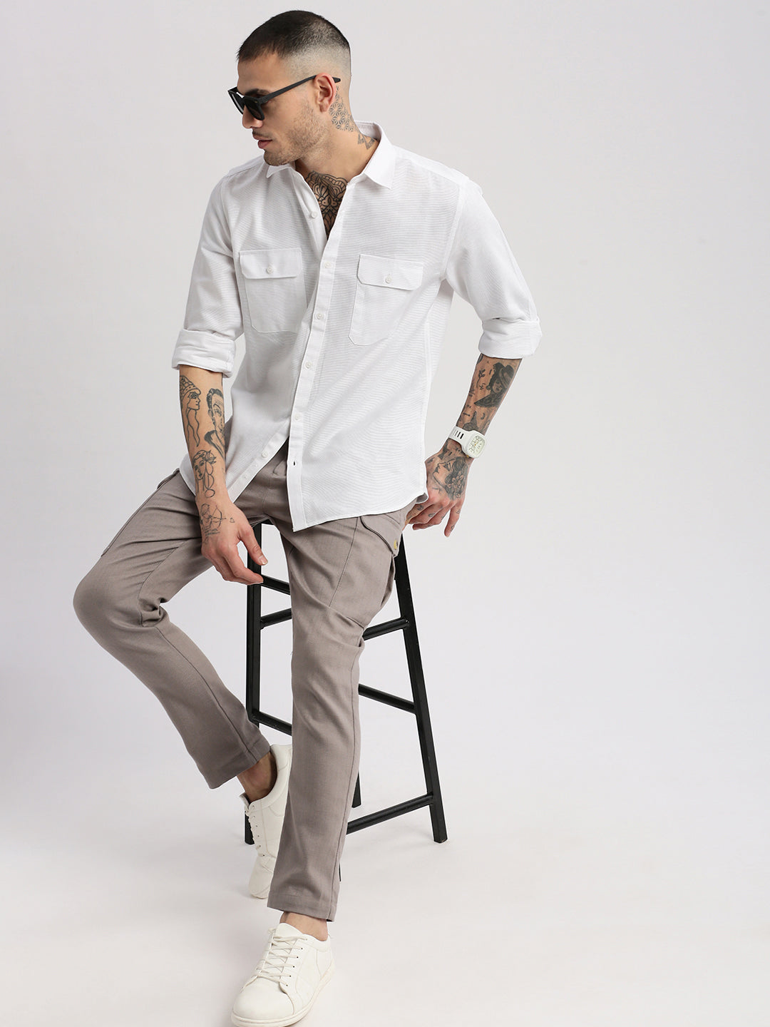Men's Spread Collar Solid White Casual Shirt
