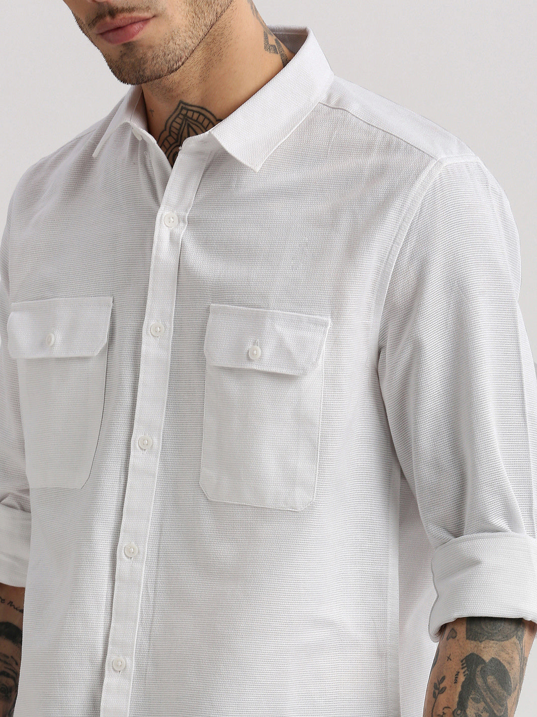 Men's Spread Collar Solid White Casual Shirt
