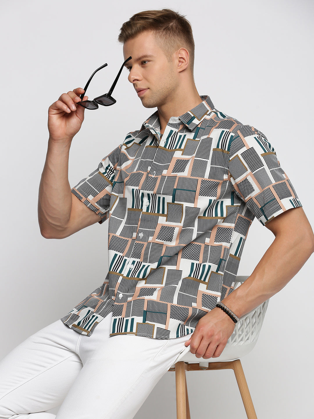 Men Grey Spread Collar Geometric Shirt