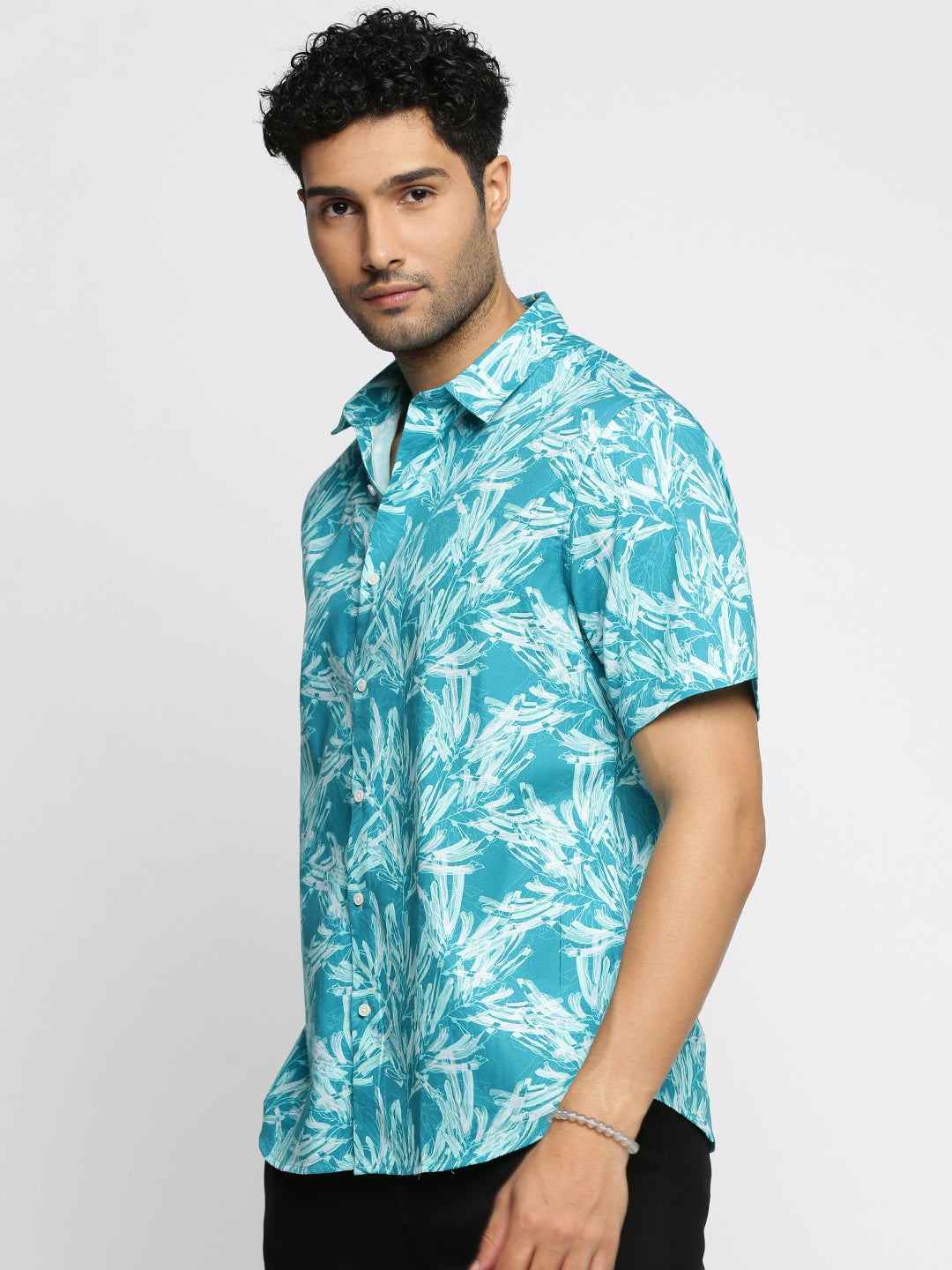 Men Turquoise Blue Spread Collar Abstract Shirt