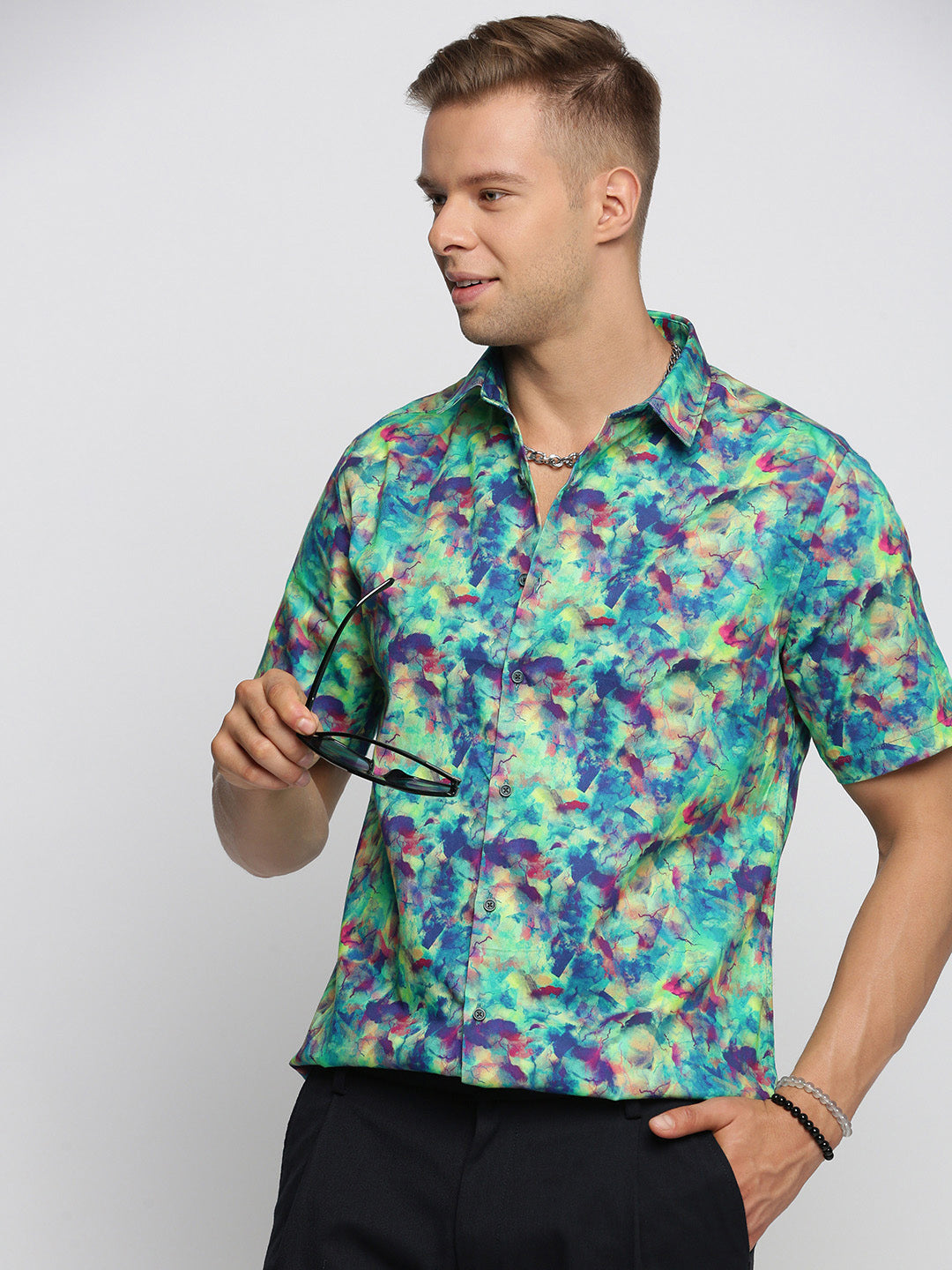 Men Spread Collar Abstract Green Slim Fit Shirt