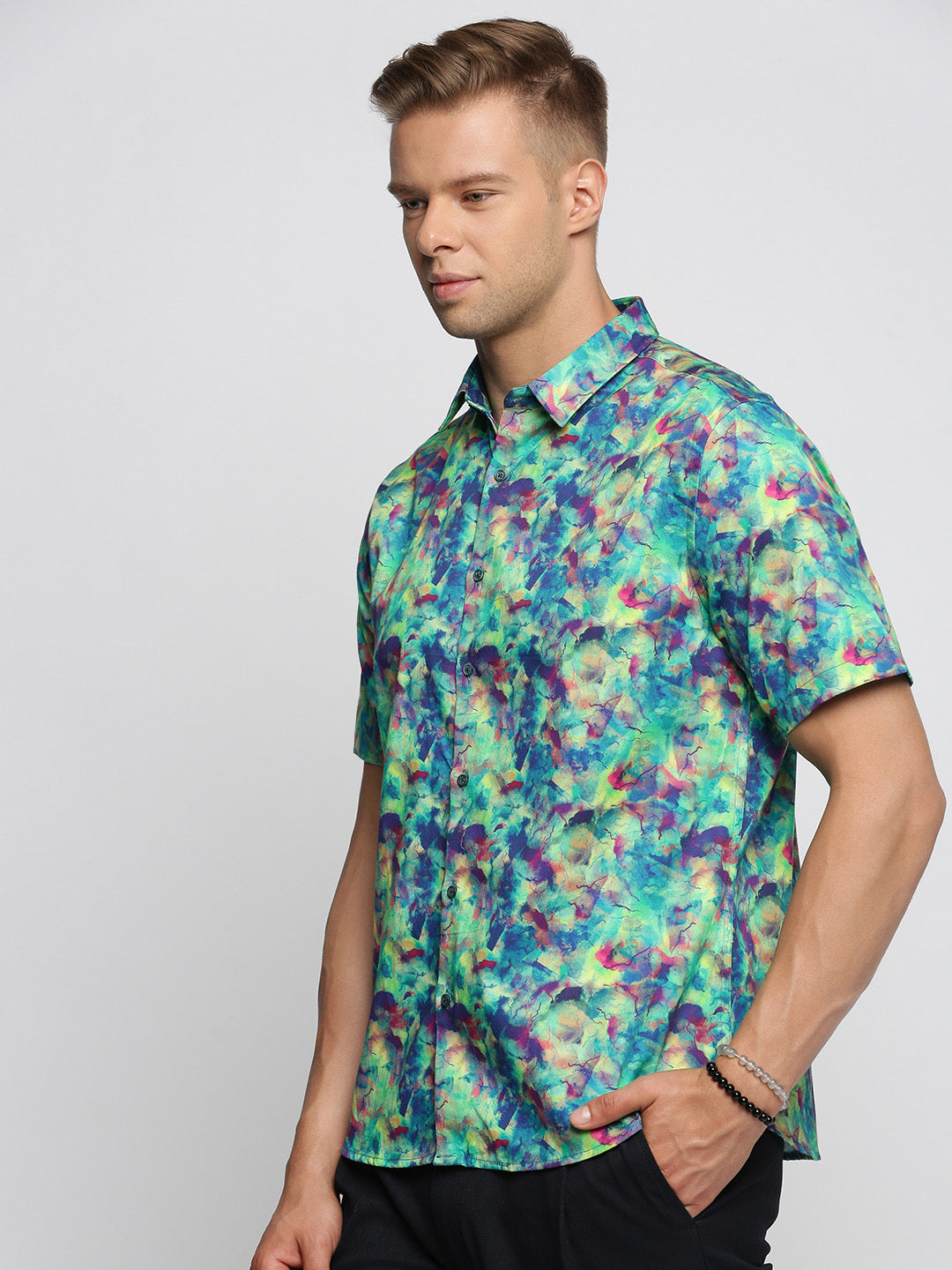 Men Spread Collar Abstract Green Slim Fit Shirt