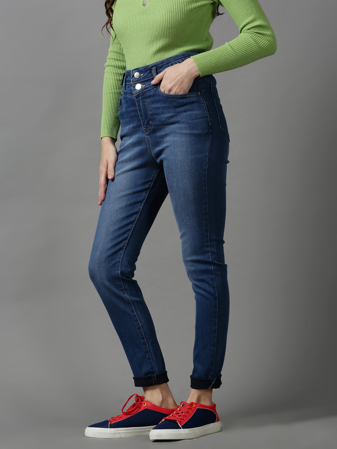 Women's Blue Solid Slim Fit Denim Jeans