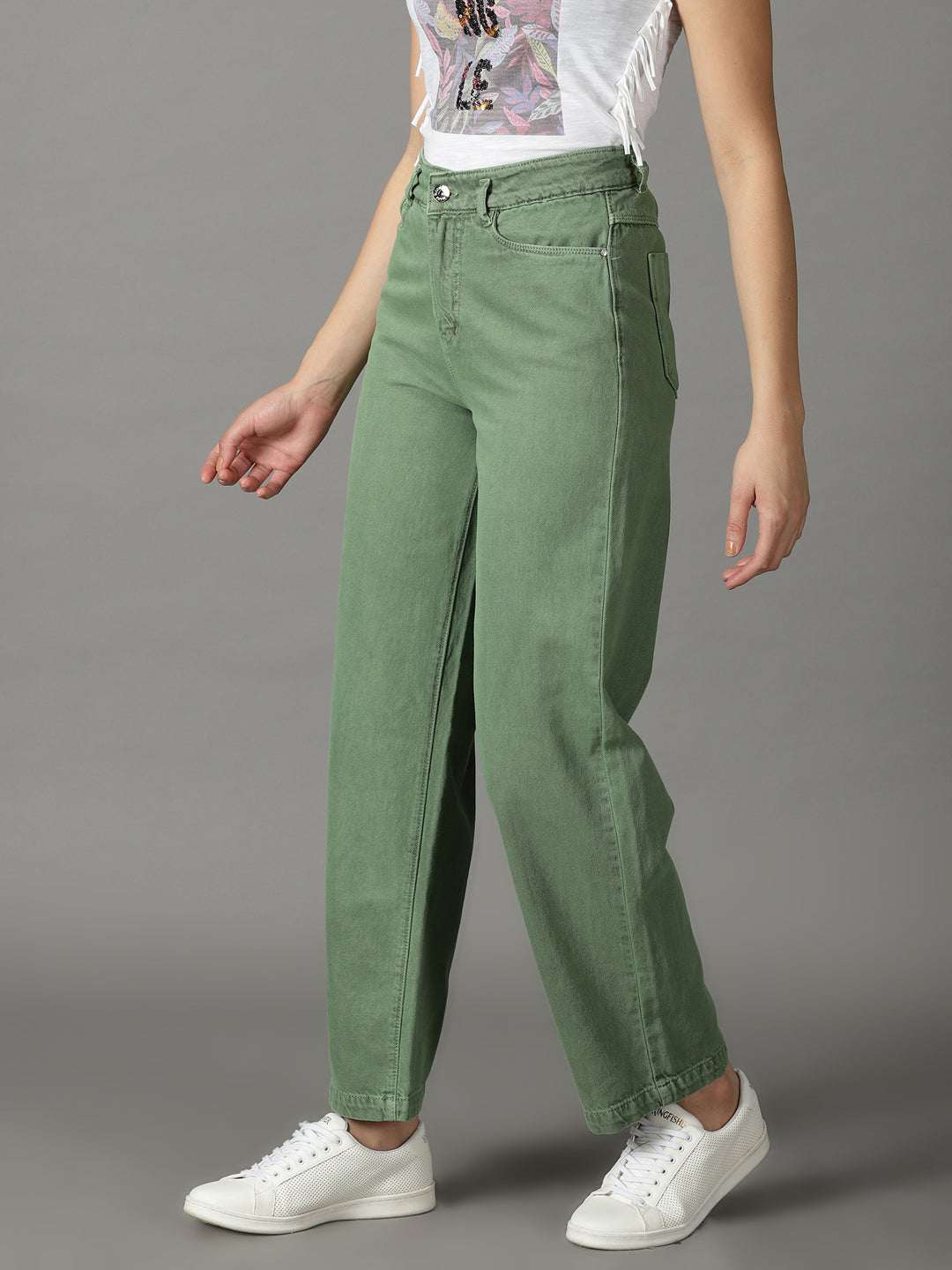 Women's Green Solid Straight Fit Denim Jeans