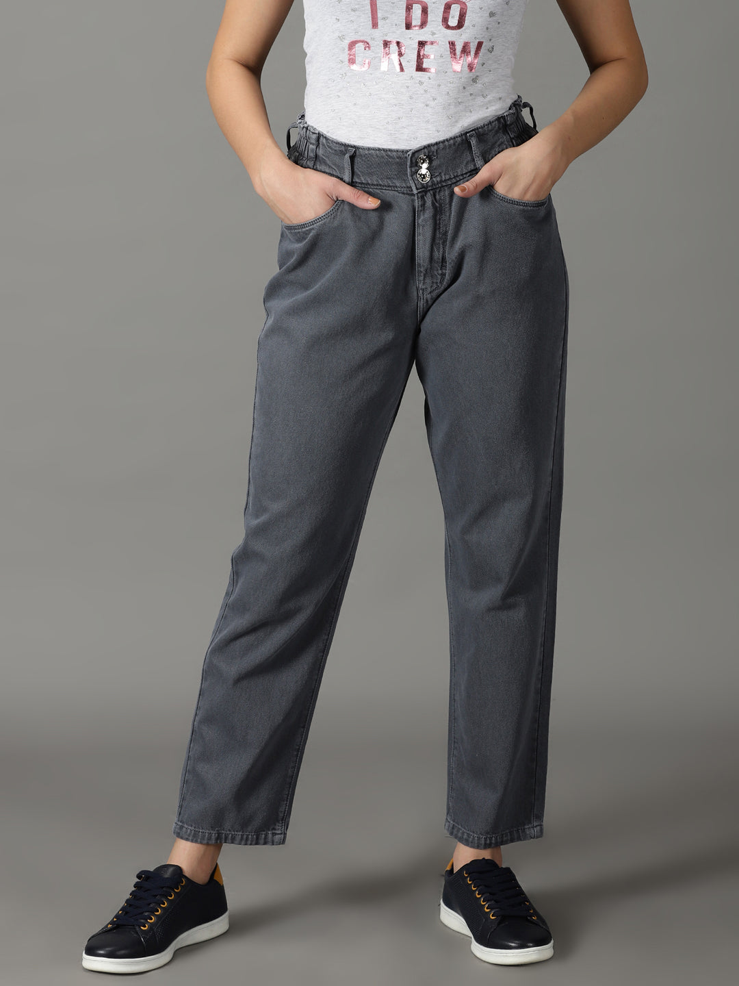 Women's Grey Solid Relaxed Fit Denim Jeans