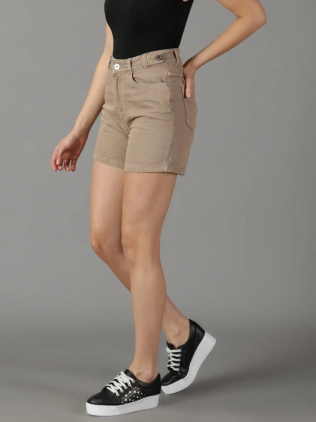 Women's Khaki Solid Denim Shorts